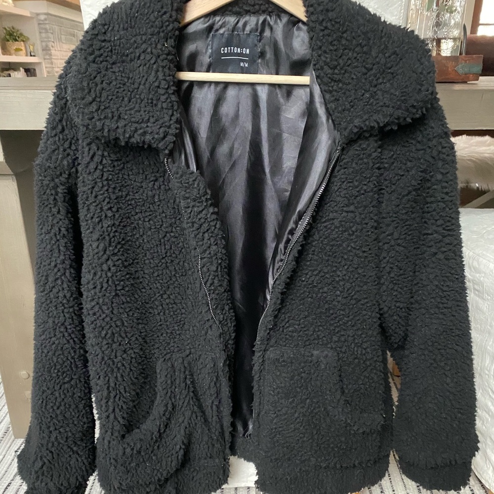 Cotton on teddy Sherpa jacket sz Med fleece jacket